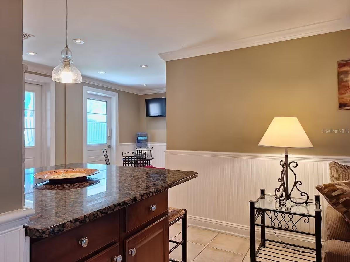 Image 7 of 31 For 695 Alligator Drive