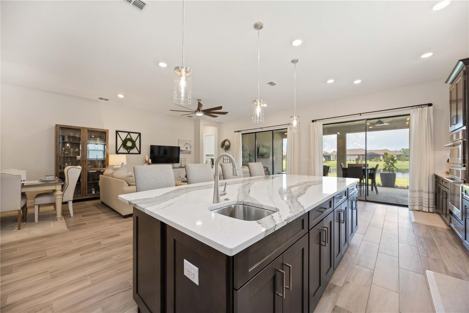 Image 30 of 89 For 4936 Caserta Court