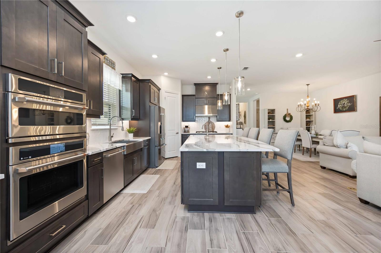 Image 33 of 89 For 4936 Caserta Court