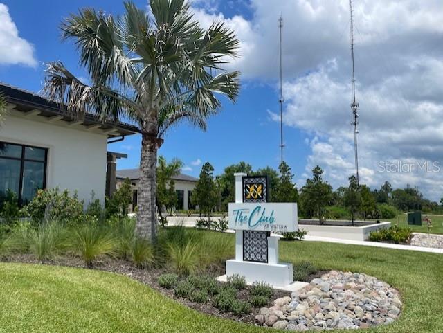 Image 30 of 32 For 216 Vistera Boulevard