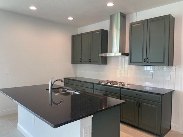 Image 5 of 32 For 216 Vistera Boulevard
