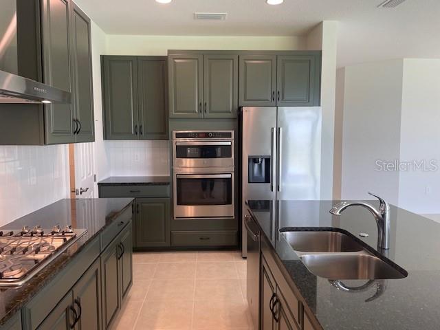 Image 7 of 32 For 216 Vistera Boulevard
