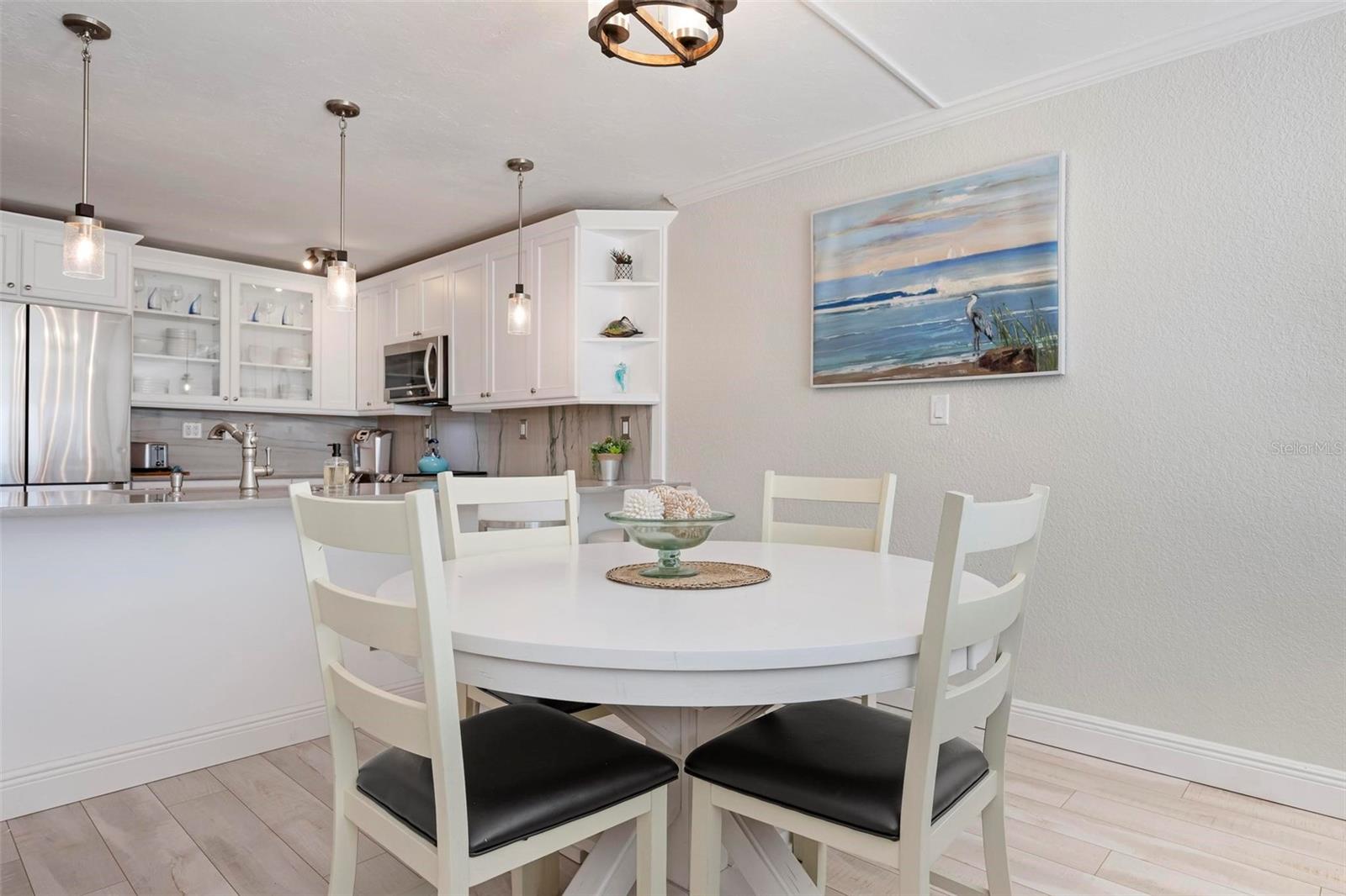 Image 11 of 34 For 743 Manatee Avenue 743