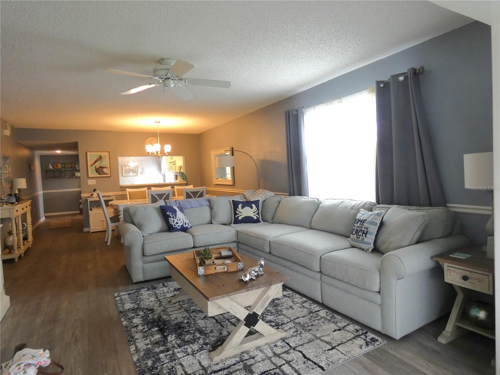 Image 13 of 42 For 9320 Clubside Circle 2208
