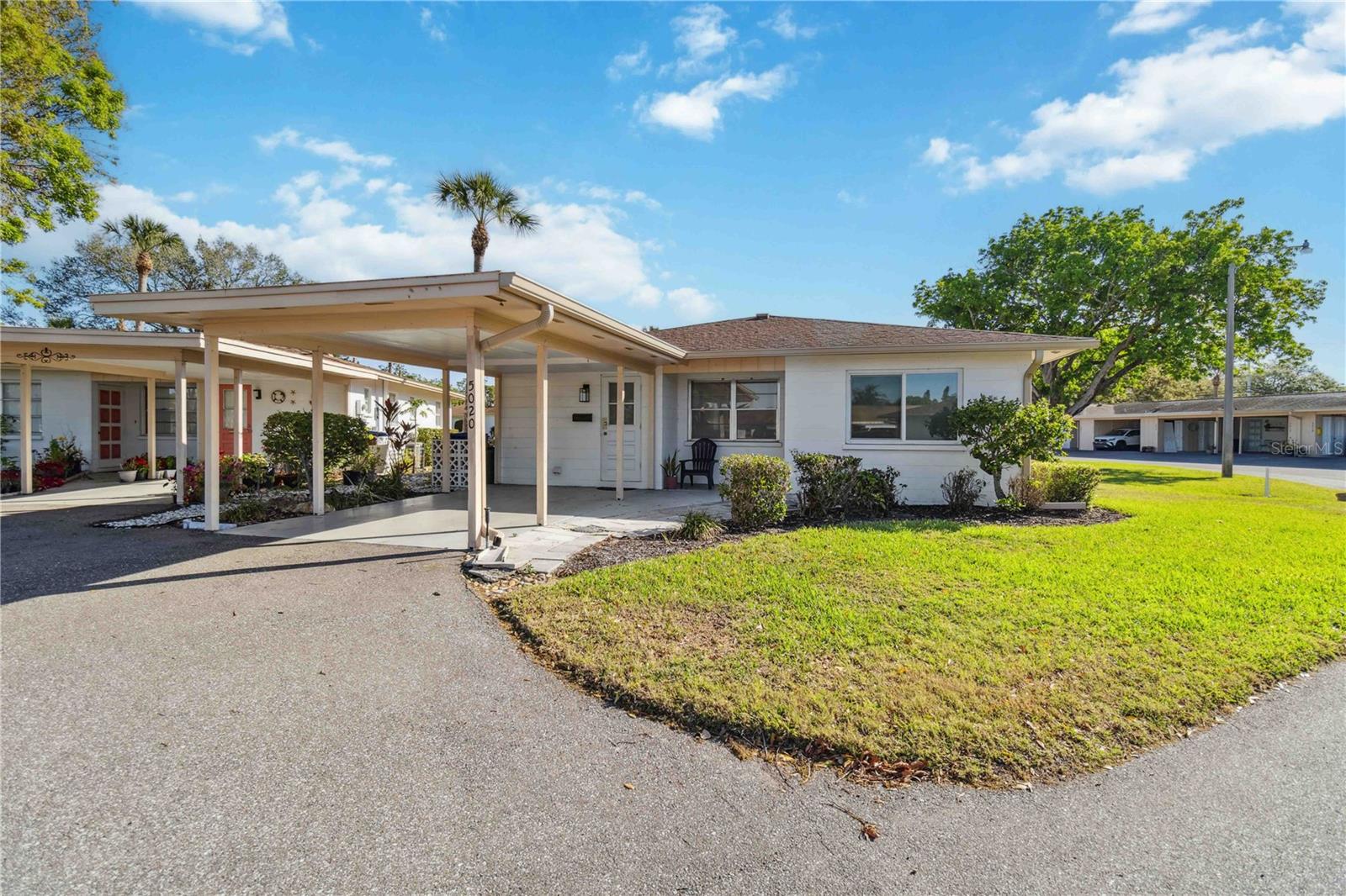 Details for 5020 Live Oak Circle, BRADENTON, FL 34207