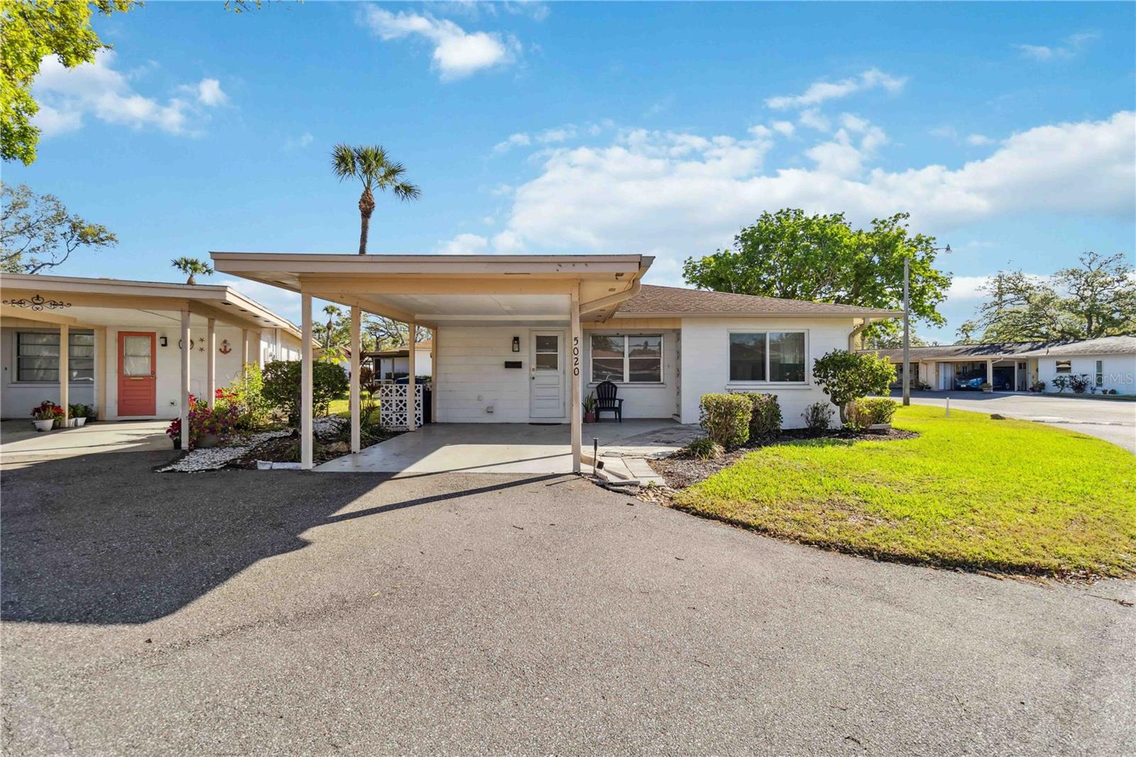 Image 2 of 29 For 5020 Live Oak Circle
