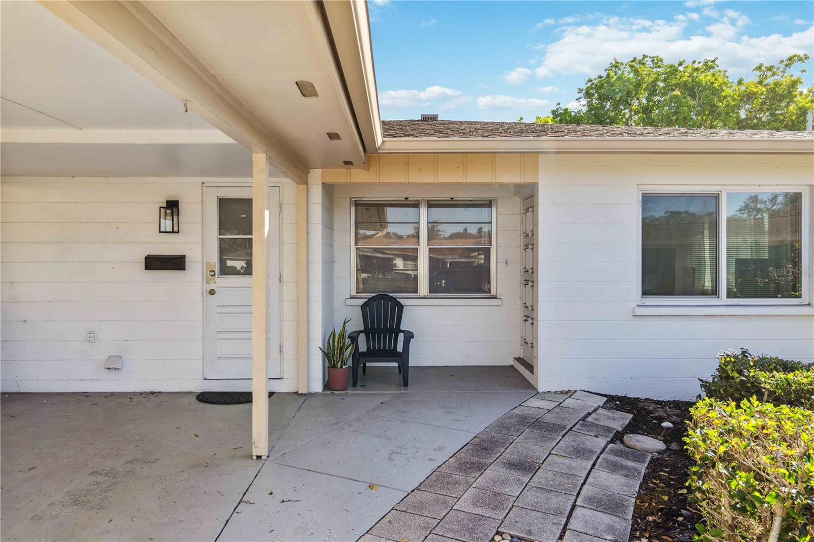 Image 3 of 29 For 5020 Live Oak Circle