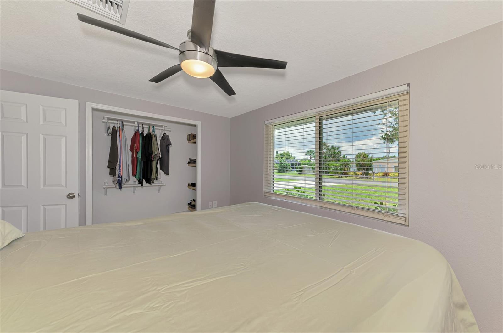 Image 23 of 35 For 872 3rd Street