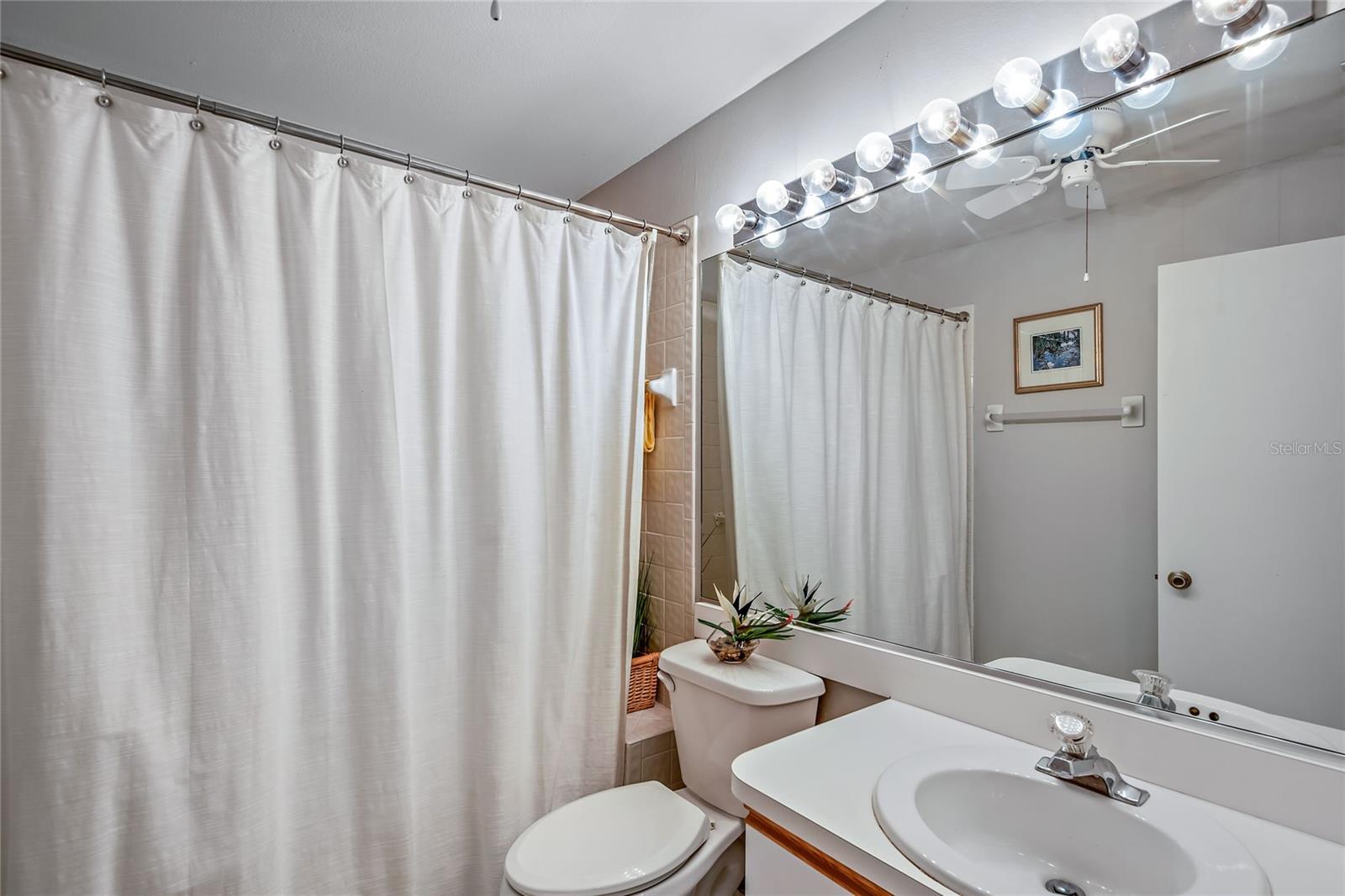 Image 16 of 23 For 4481 Ascot Circle N