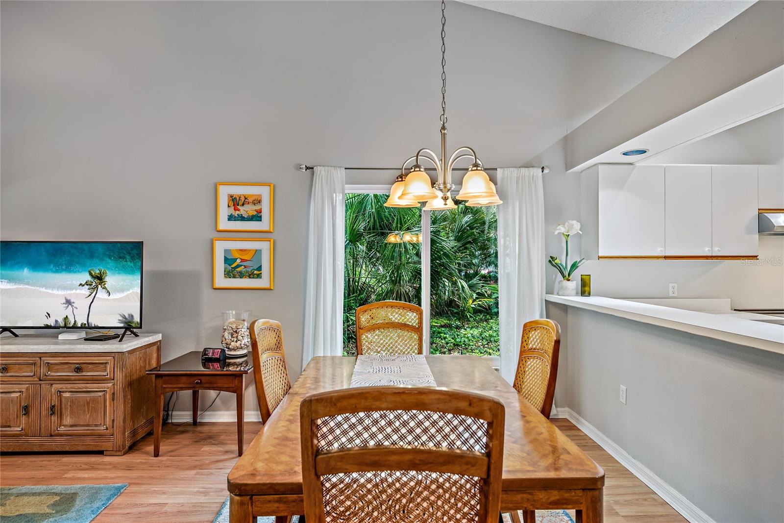 Image 8 of 23 For 4481 Ascot Circle N