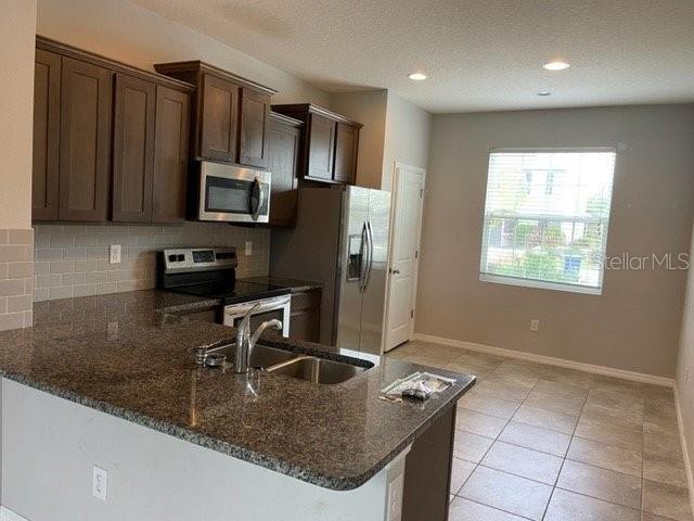 Image 3 of 19 For 5525 Twilight Grey Lane