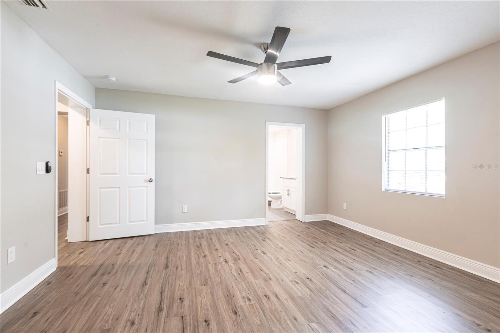 Image 33 of 41 For 6230 Martindale Avenue