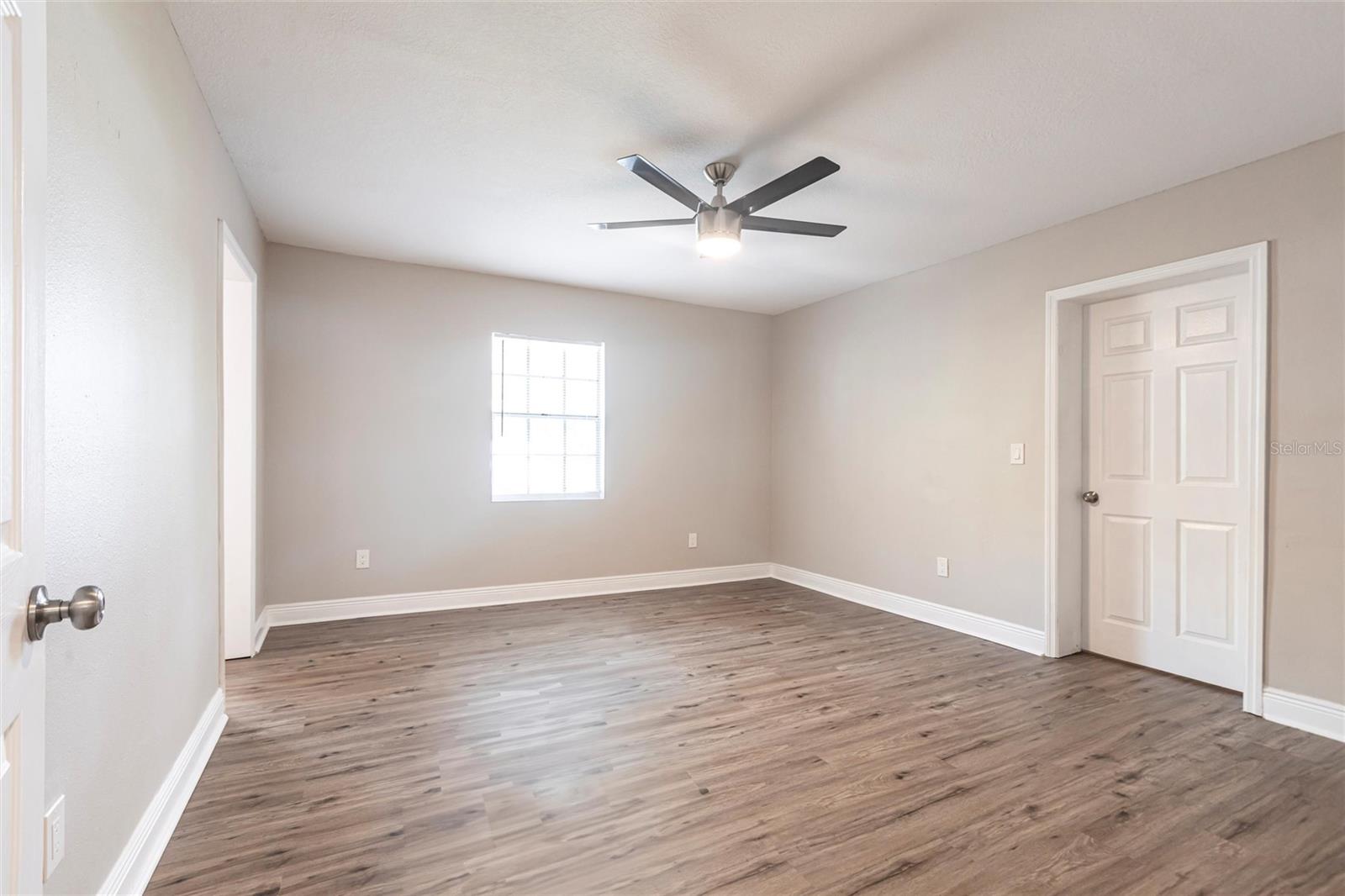 Image 34 of 41 For 6230 Martindale Avenue