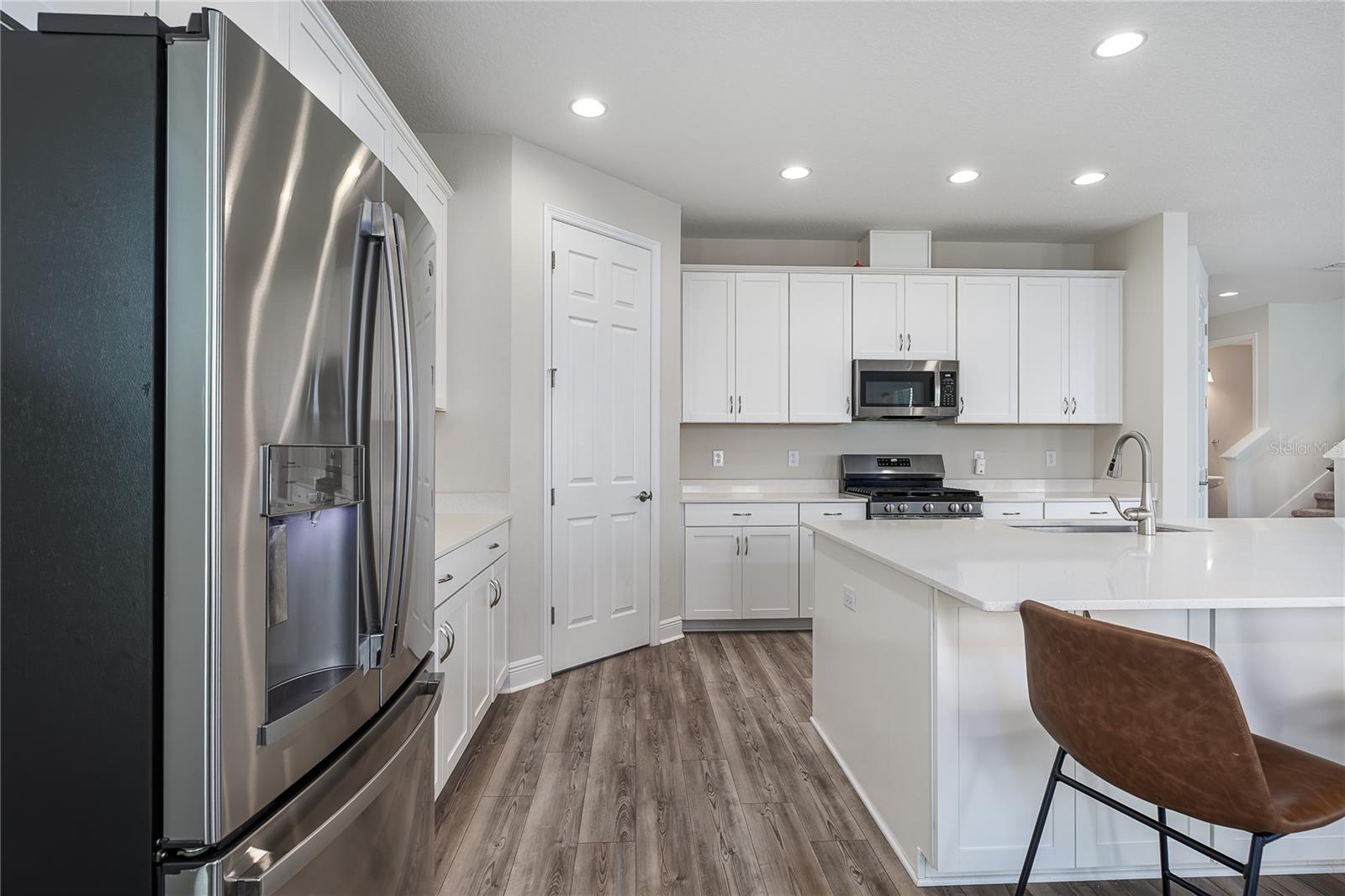 Image 13 of 41 For 13137 Homestead Lane