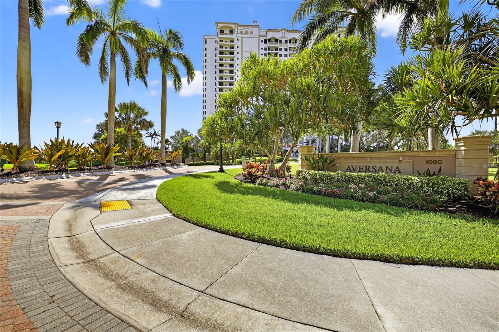 Image 50 of 54 For 1060 Borghese Lane 702