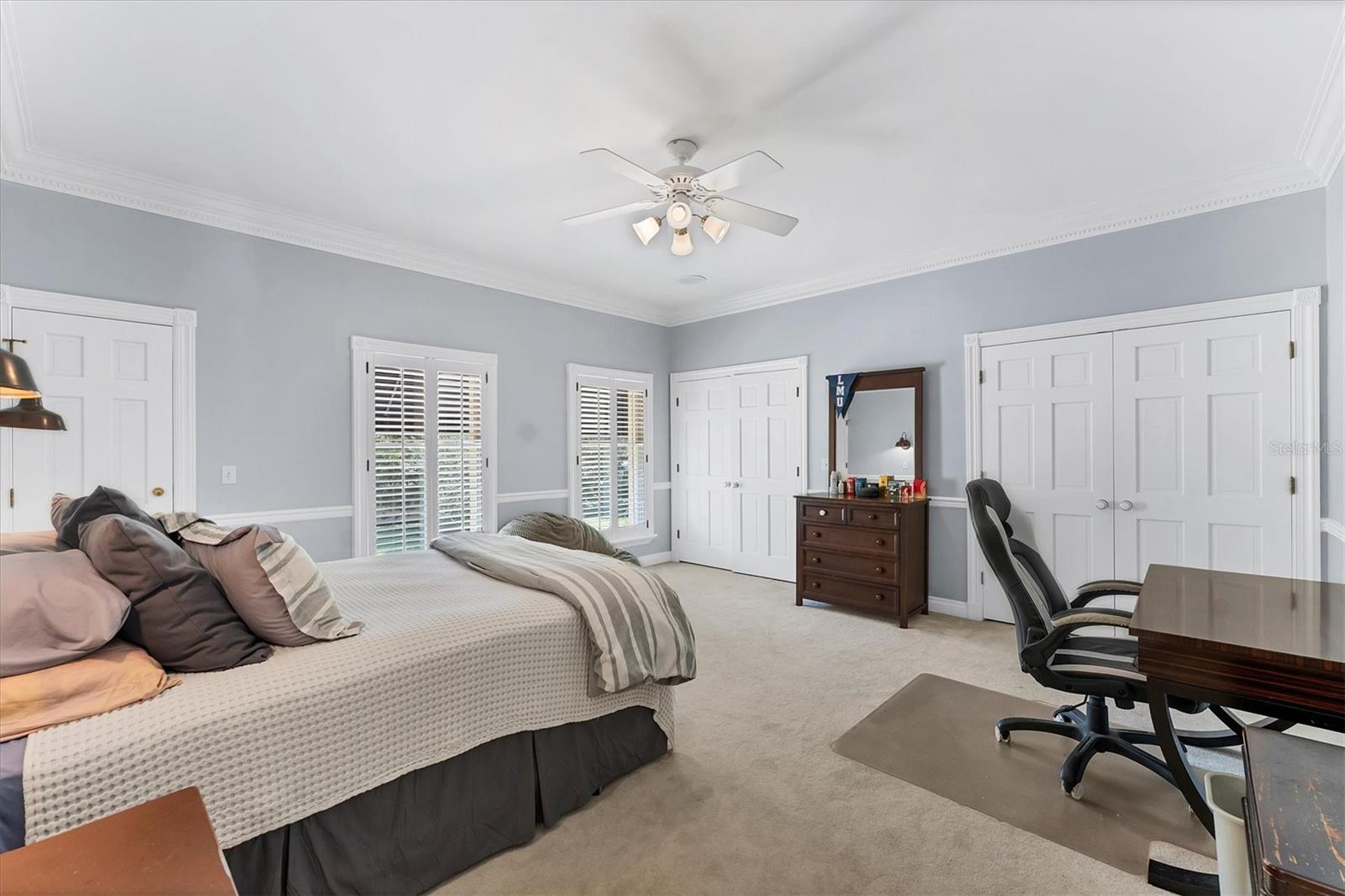 Image 43 of 80 For 5197 Flicker Field Circle