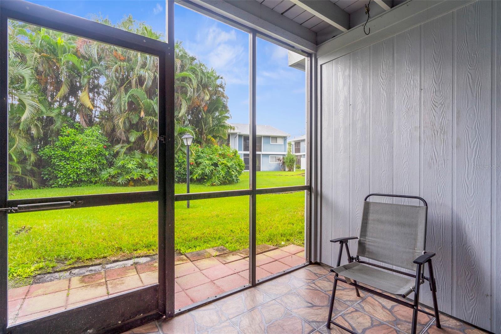 Image 19 of 27 For 6033 34th Street W 65
