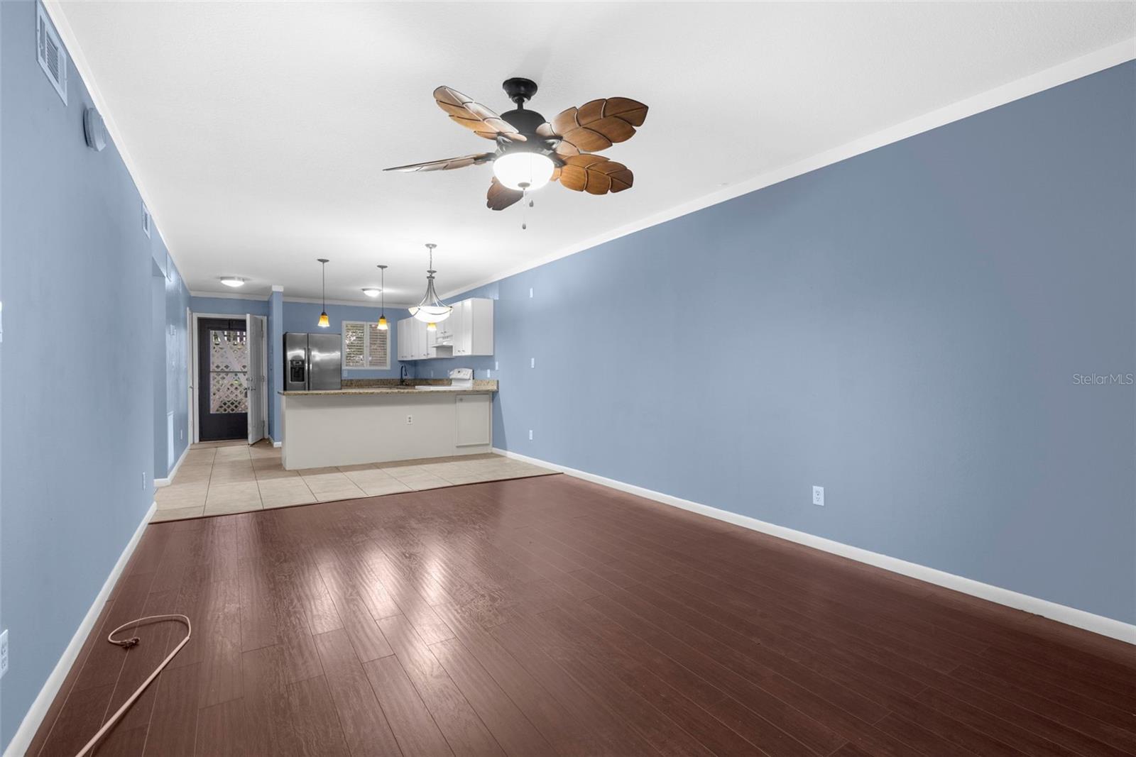Image 8 of 27 For 6033 34th Street W 65