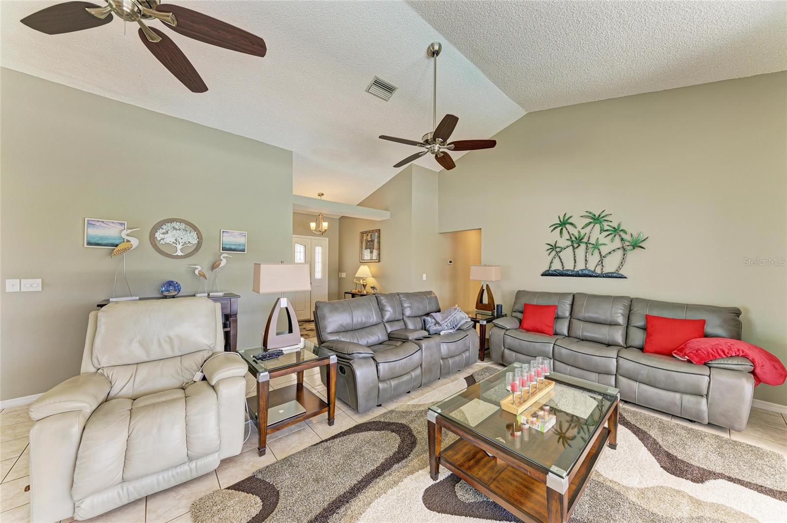 Image 14 of 55 For 4217 Augusta Terrace E