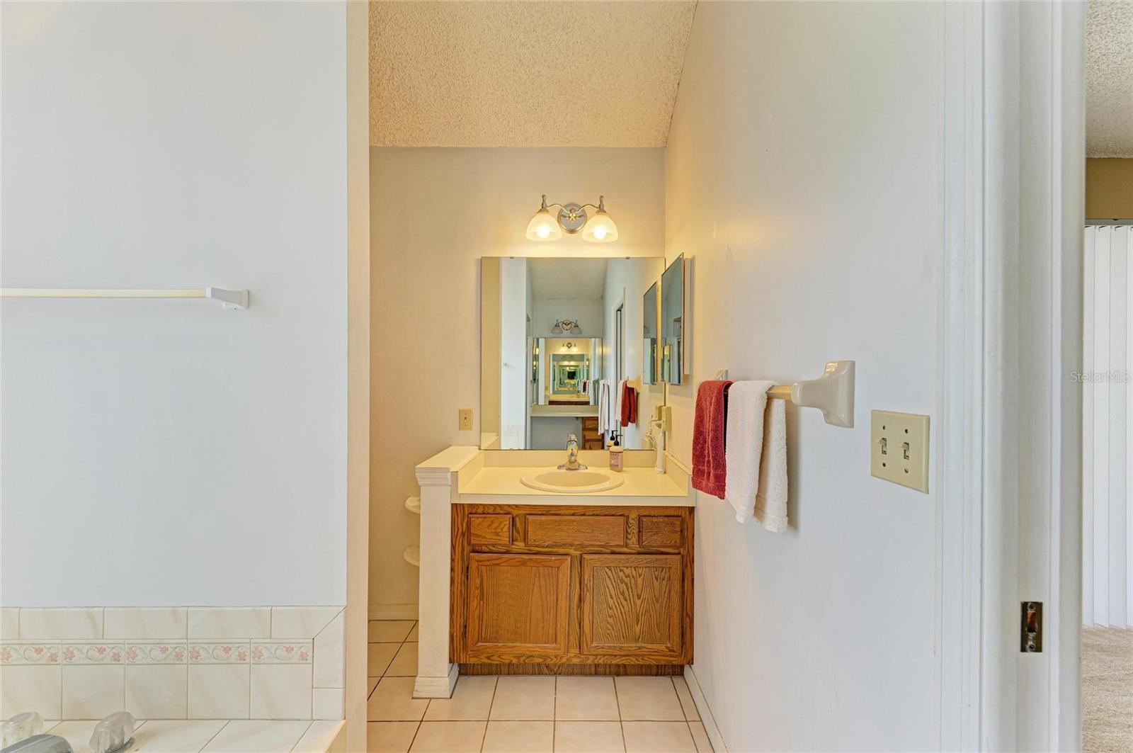 Image 23 of 55 For 4217 Augusta Terrace E
