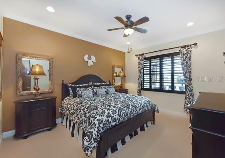 Image 10 of 18 For 6127 27th Street E