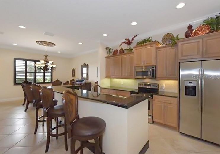 Image 6 of 18 For 6127 27th Street E