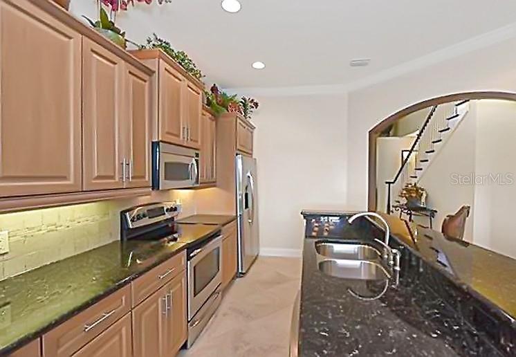 Image 7 of 18 For 6127 27th Street E