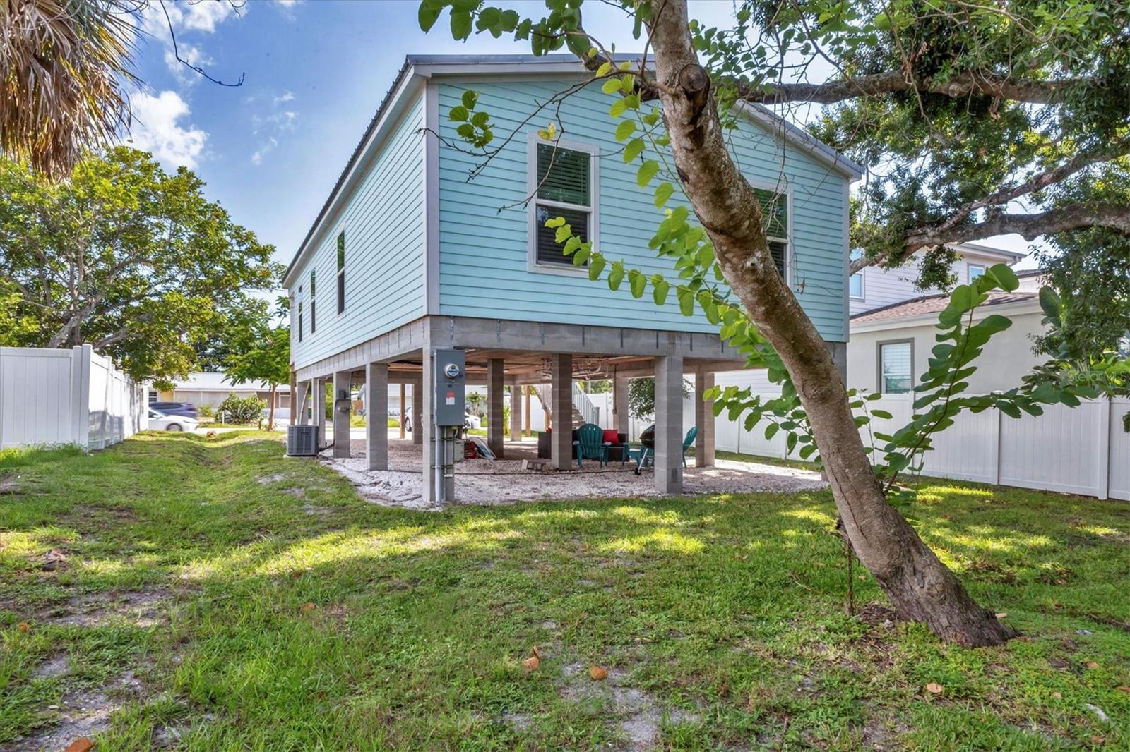 Image 37 of 77 For 2375 Bahia Vista Street