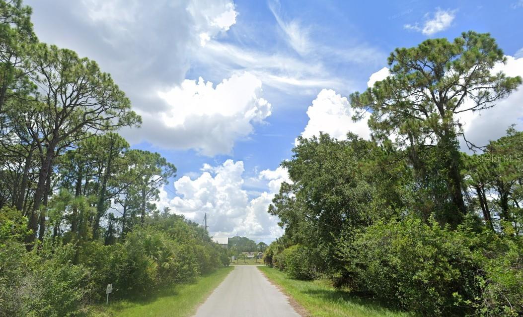 Image 7 of 7 For 12280 Greenleaf Lane