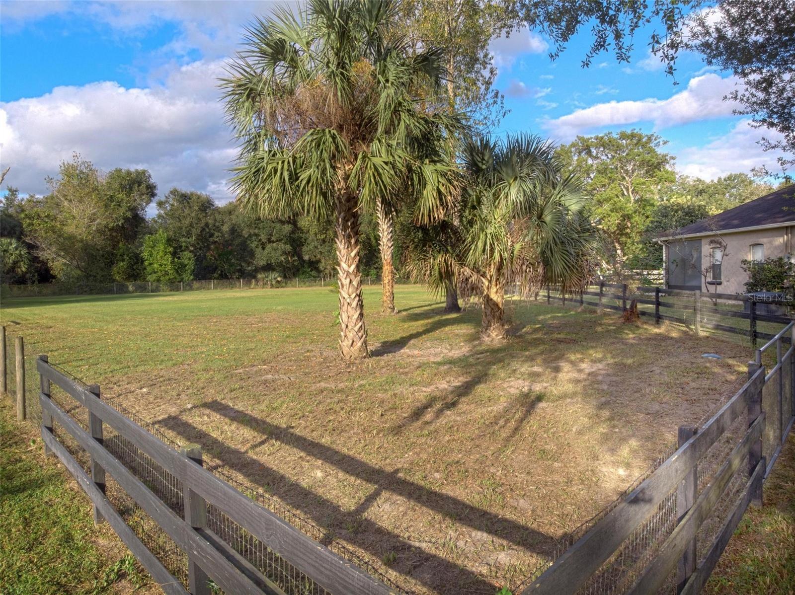 Image 46 of 48 For 2015 Hawk Haven Trail
