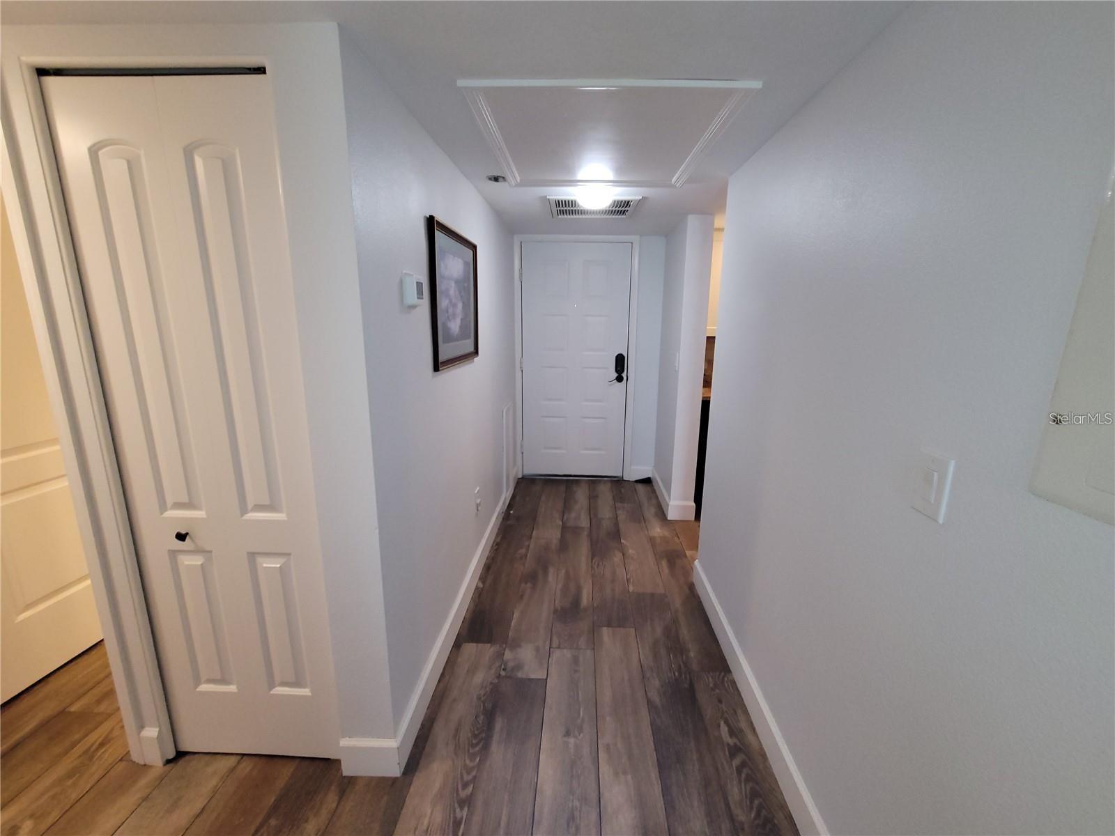Image 18 of 20 For 104 Capri Isles Boulevard 103