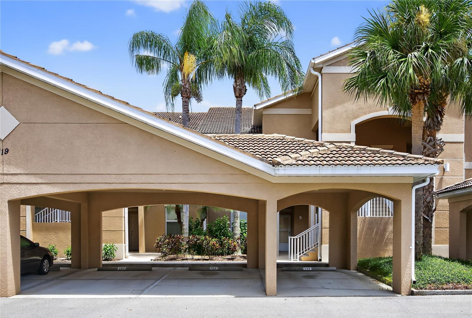 Details for 819 Fairwaycove Lane 203, BRADENTON, FL 34212