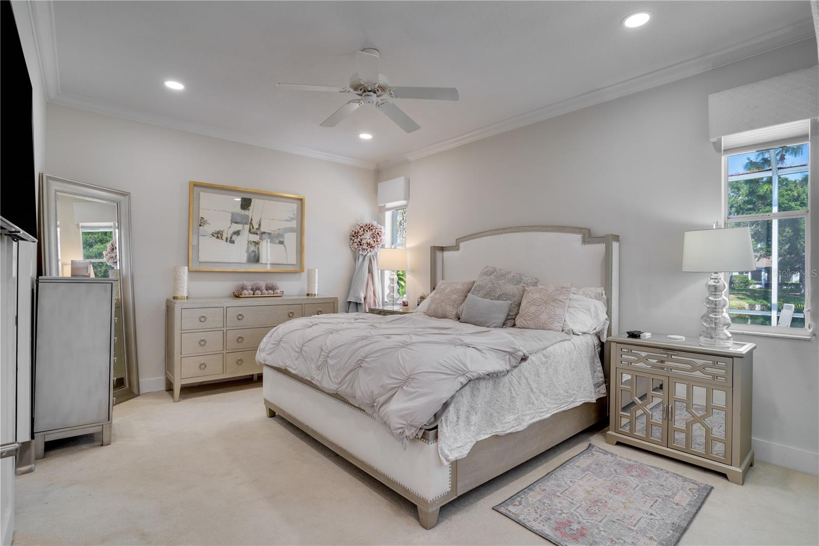 Image 13 of 52 For 4039 Westbourne Circle