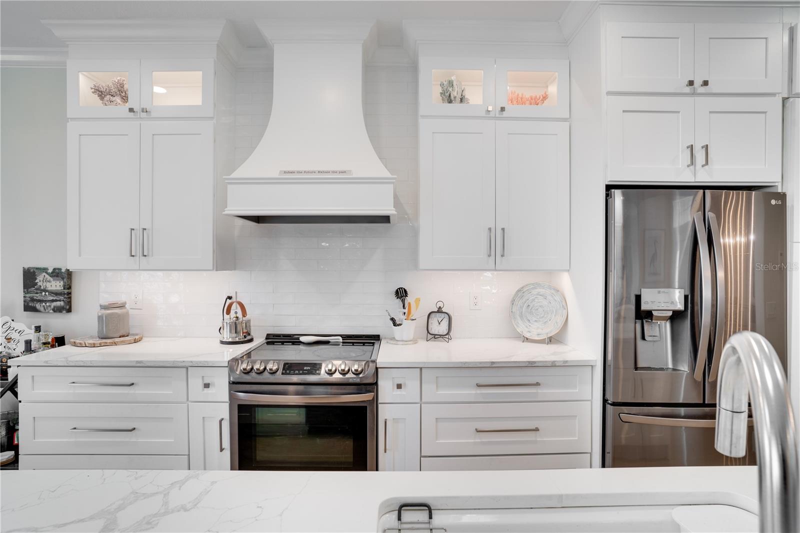 Image 16 of 52 For 4039 Westbourne Circle