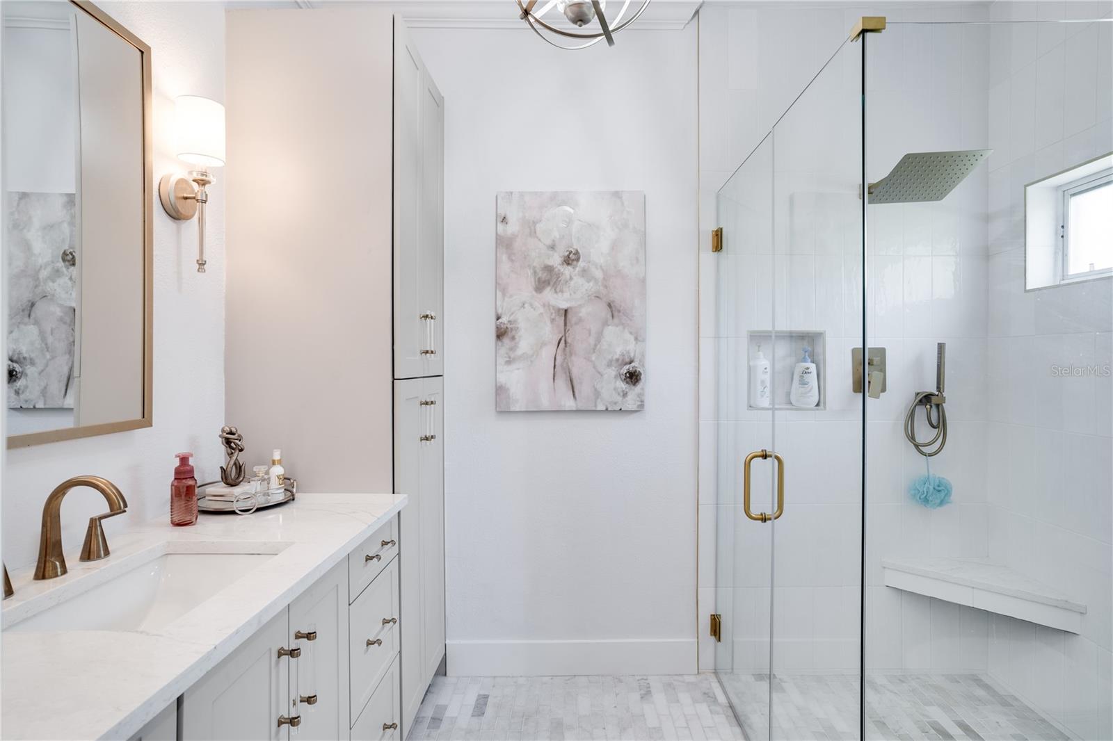 Image 19 of 52 For 4039 Westbourne Circle