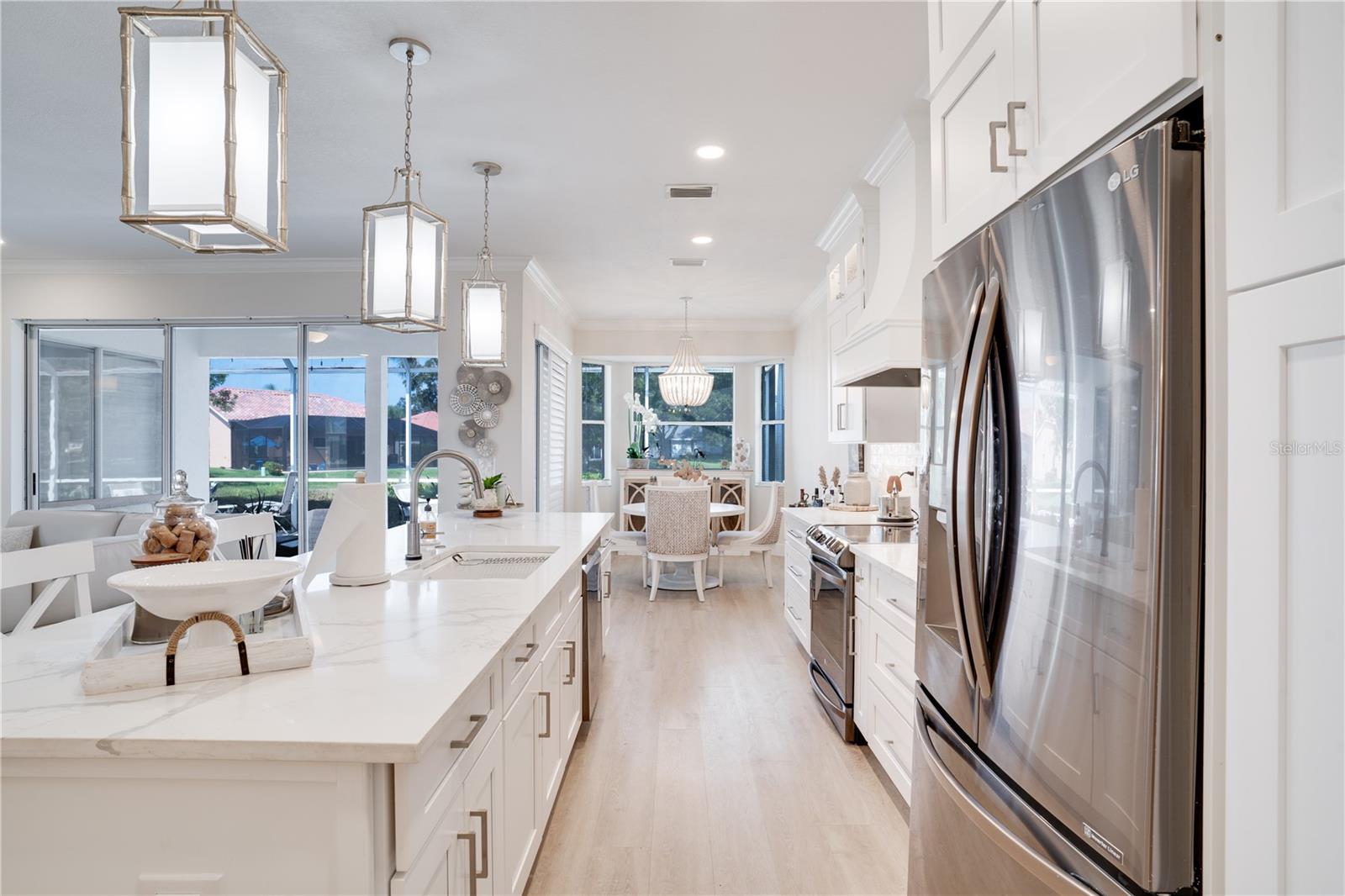 Image 23 of 52 For 4039 Westbourne Circle