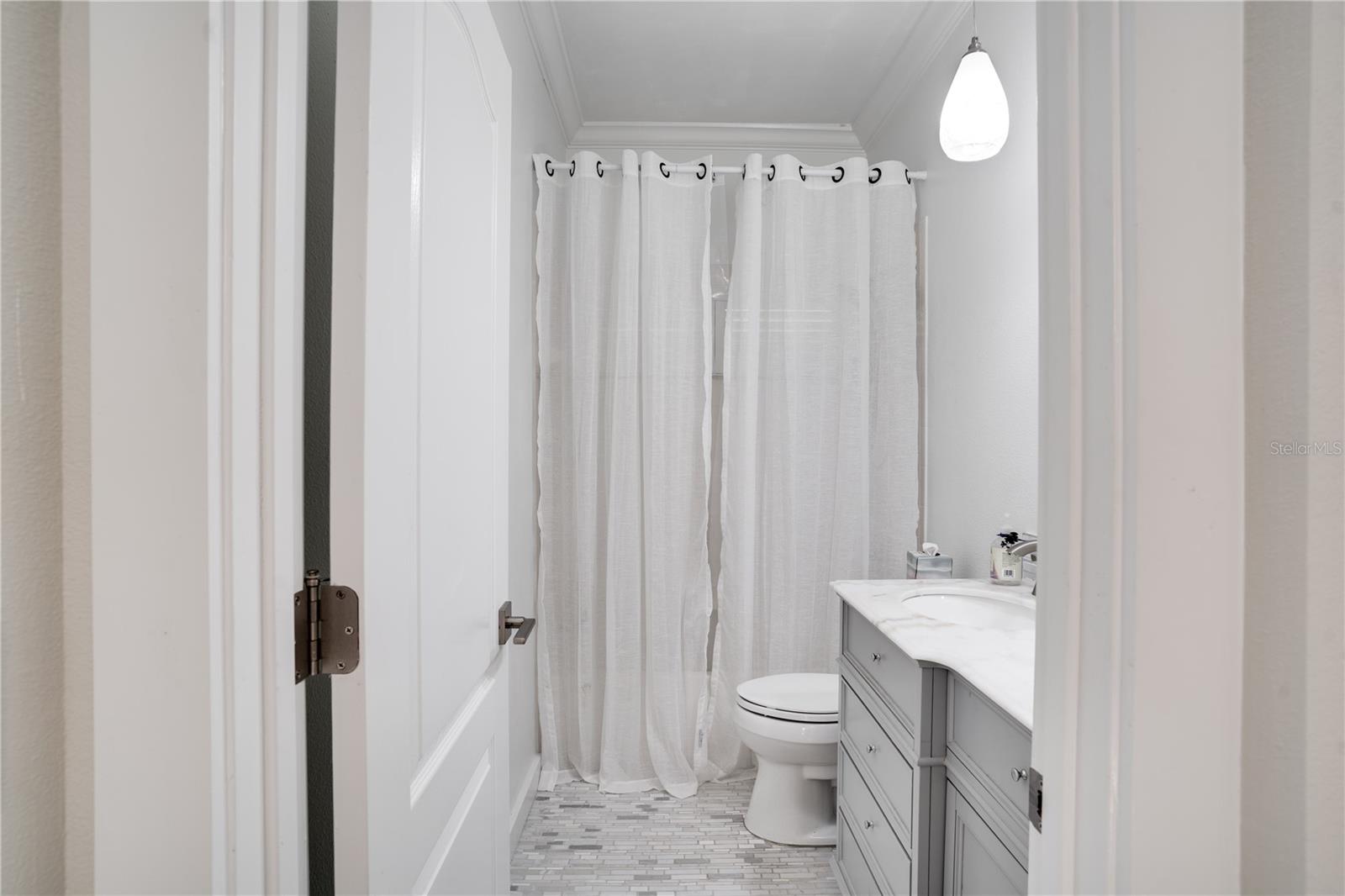 Image 30 of 52 For 4039 Westbourne Circle