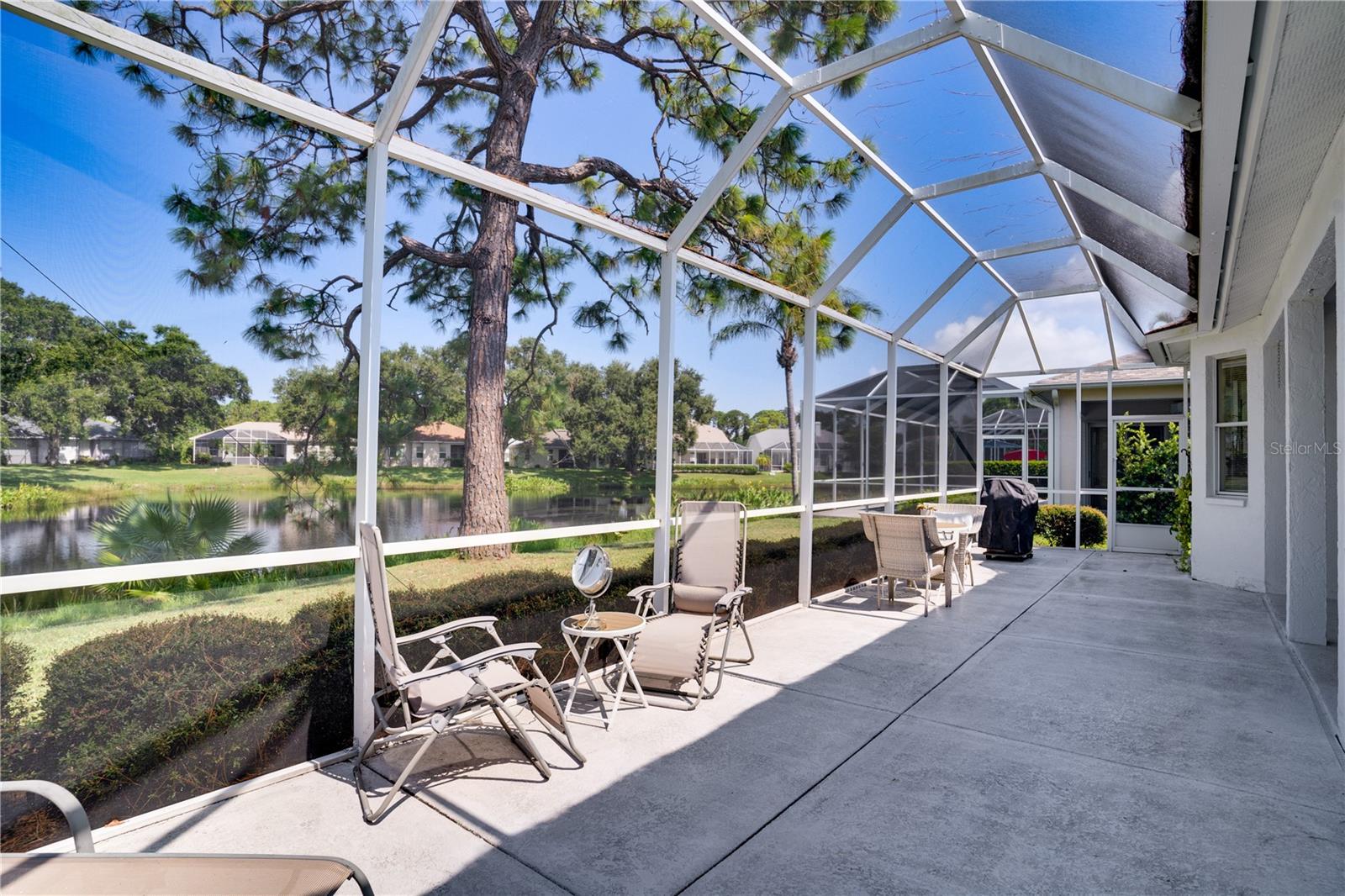 Image 36 of 52 For 4039 Westbourne Circle