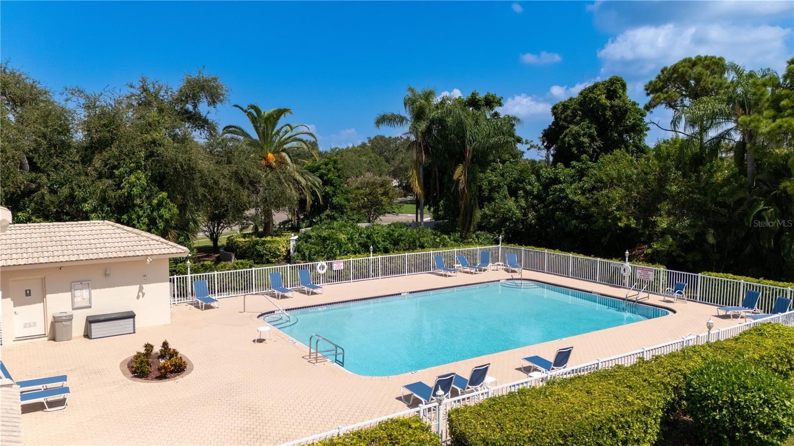 Image 51 of 52 For 4039 Westbourne Circle