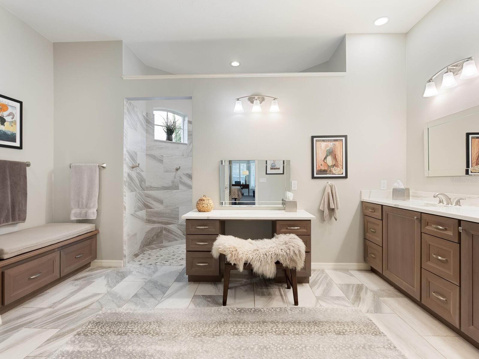 Image 19 of 52 For 6835 Turnberry Isle Court