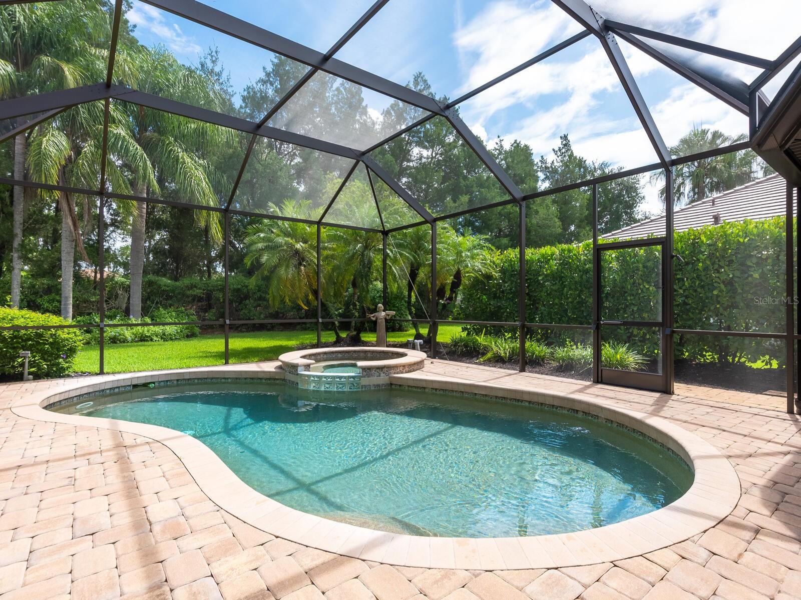 Image 32 of 52 For 6835 Turnberry Isle Court