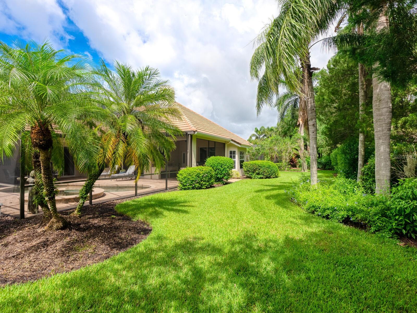 Image 38 of 52 For 6835 Turnberry Isle Court