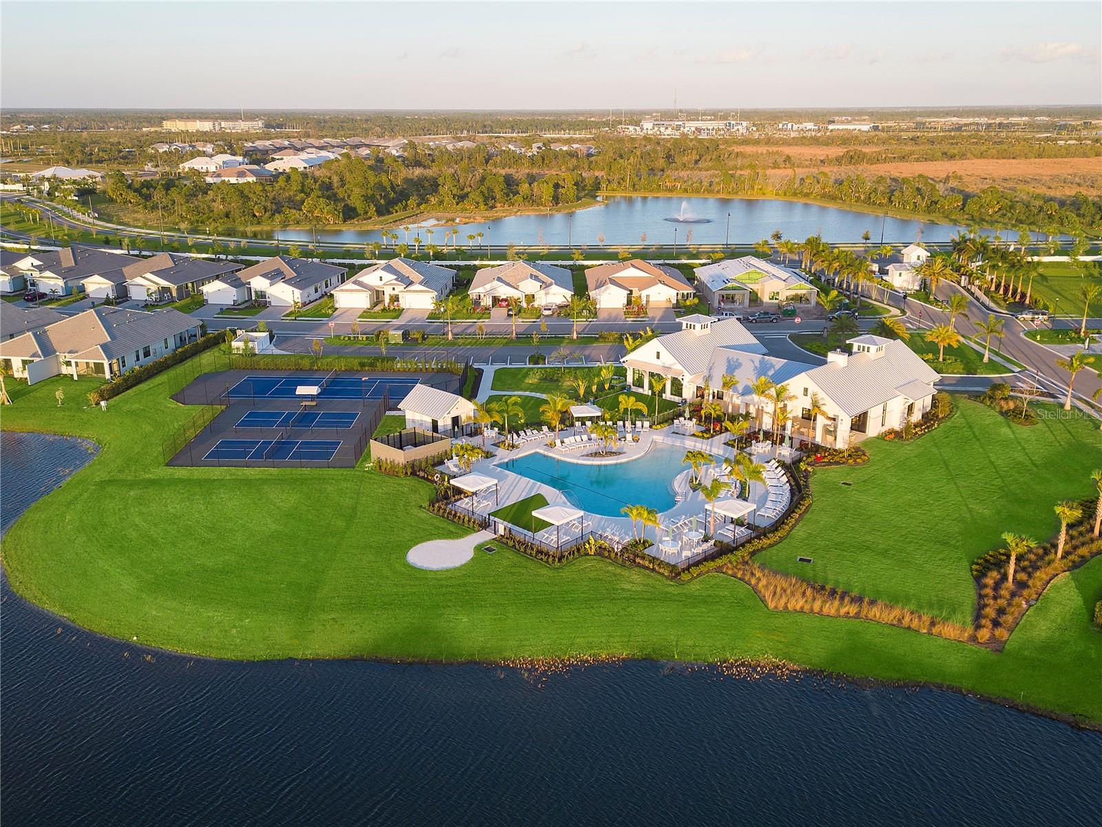 Image 14 of 20 For 18820 Daybreak Drive