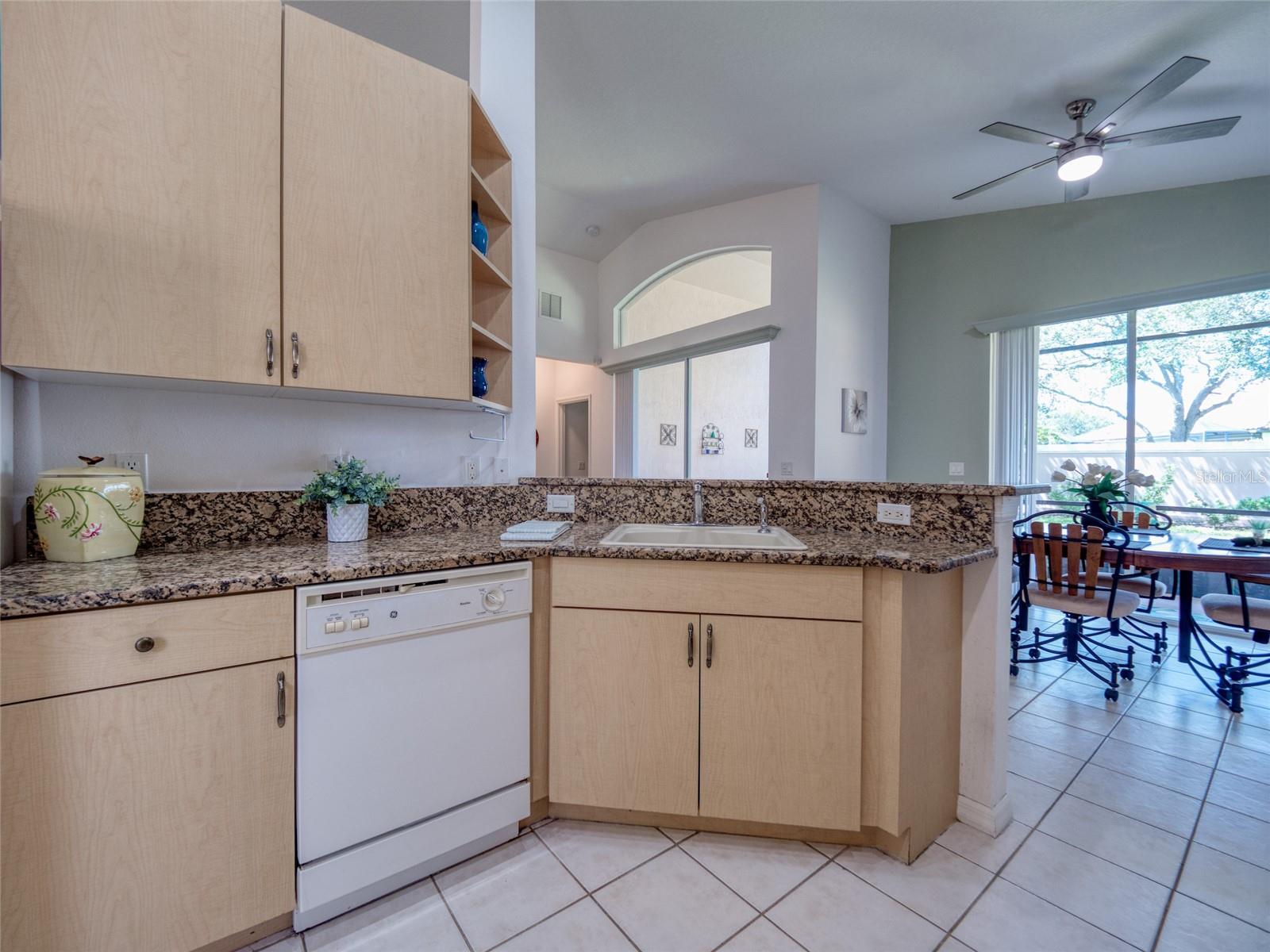 Image 16 of 70 For 4311 65th Terrace E