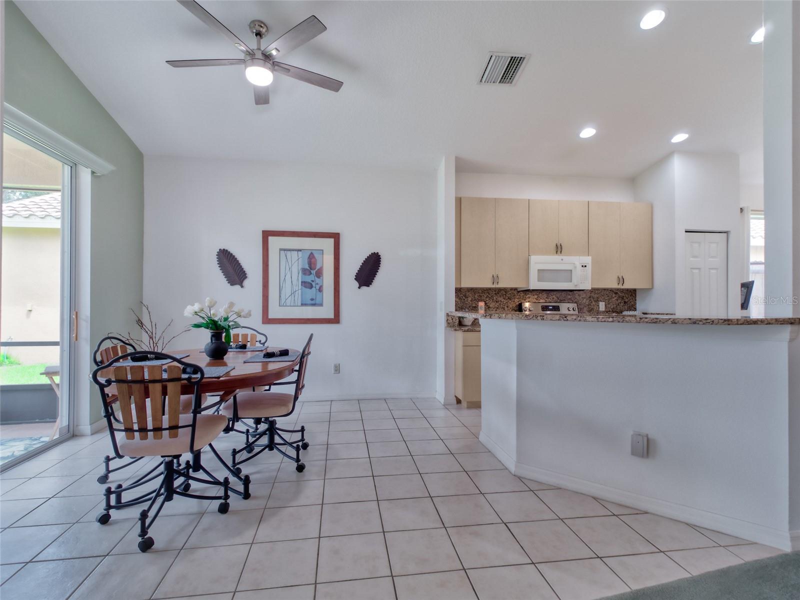 Image 21 of 70 For 4311 65th Terrace E