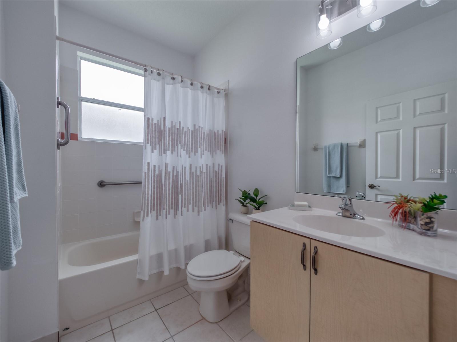 Image 36 of 70 For 4311 65th Terrace E