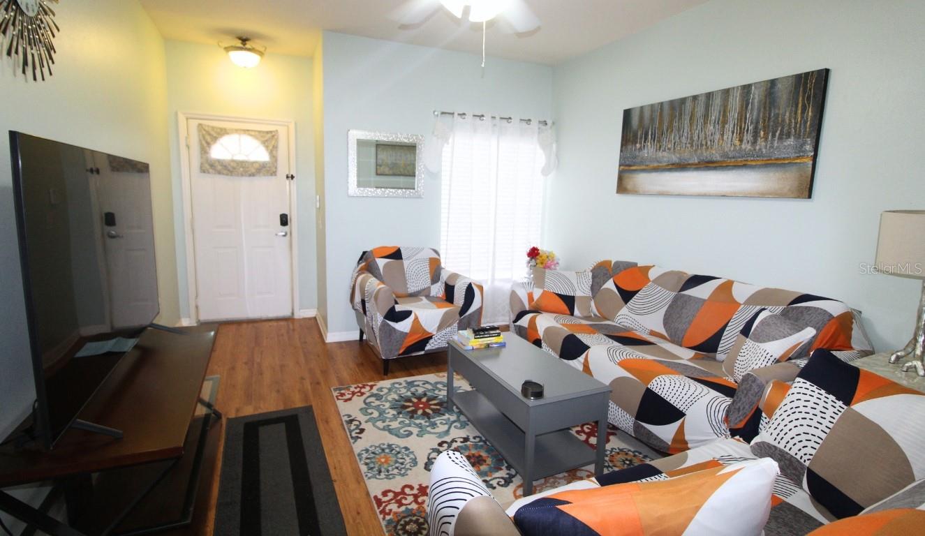 Image 4 of 19 For 7574 Plantation Circle 7574