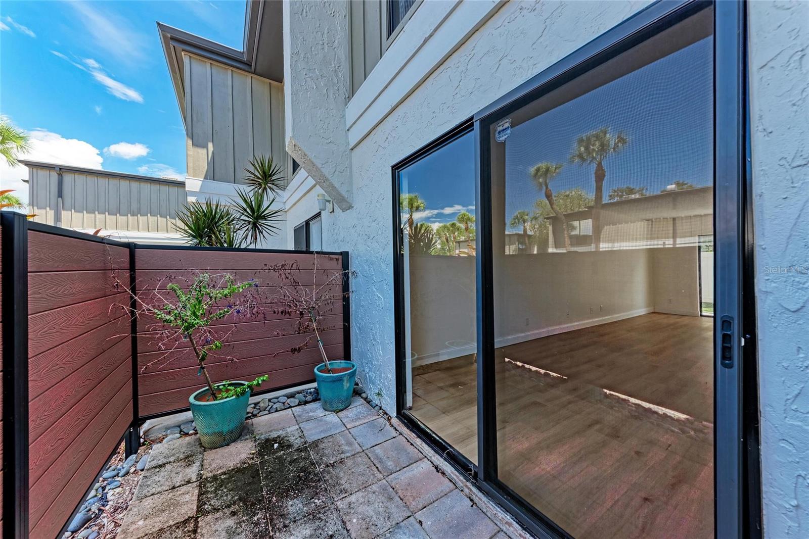 Image 4 of 49 For 4001 Beneva Road 335