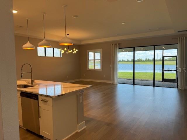 Image 11 of 45 For 18044 Cresswind Terrace