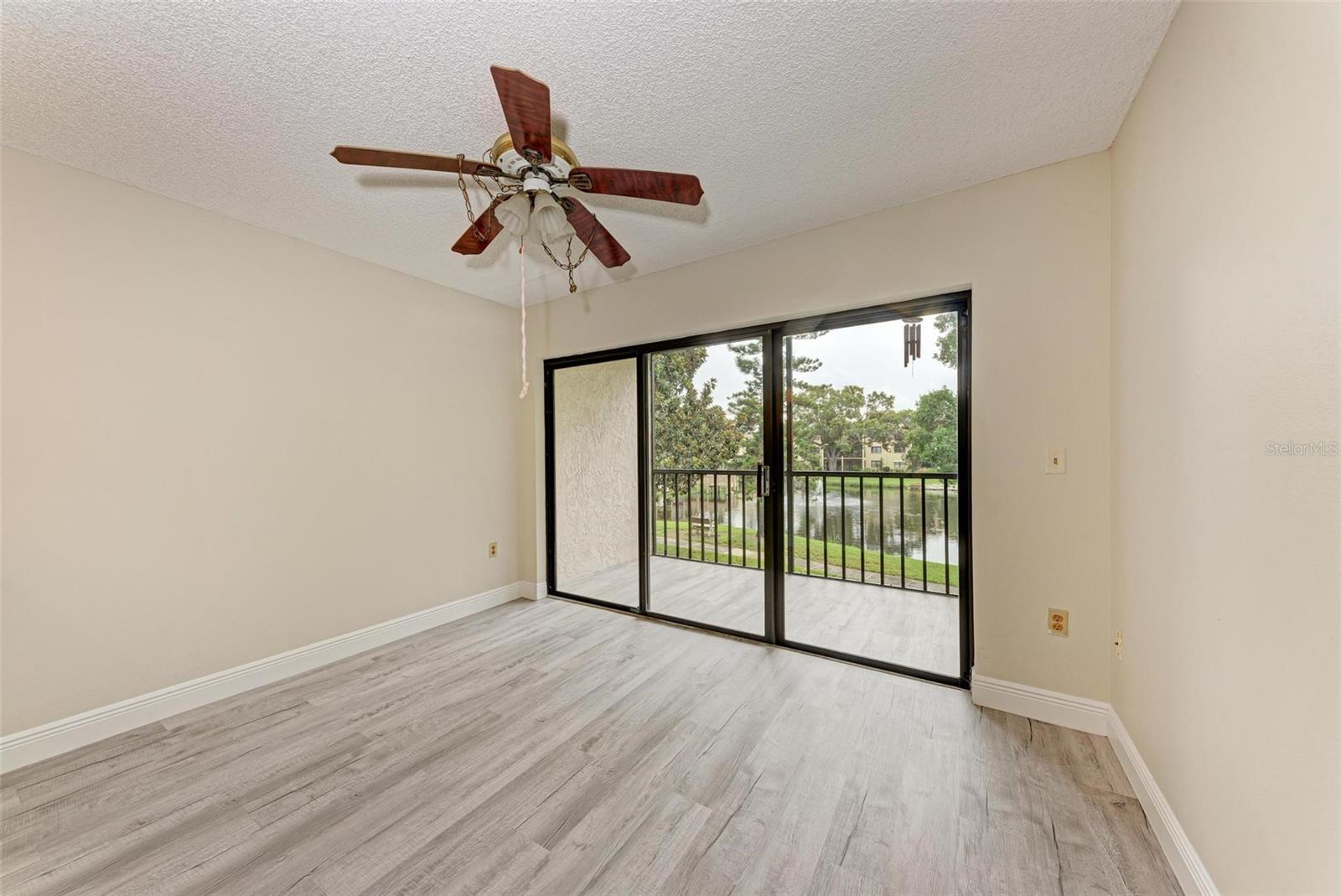 Image 12 of 52 For 425 30th Avenue W C203